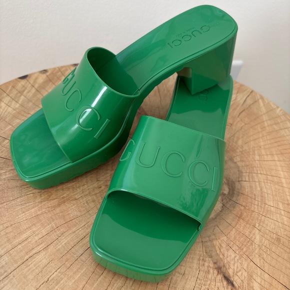 Gucci Rubber Platform Slides Size 36 - Picture 1 of 5